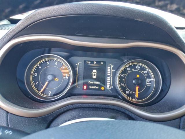 Jeep Grand Cherokee Latitude Image 3