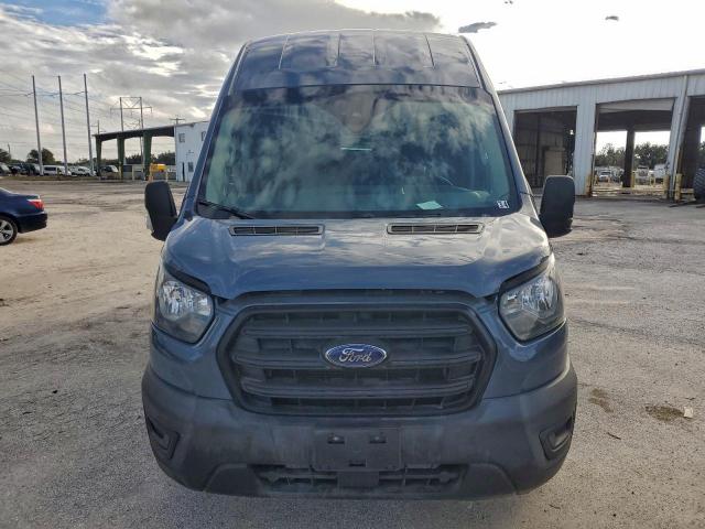 Ford Transit T-250 Image 7