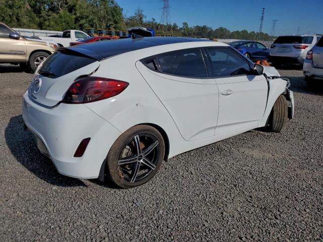 Hyundai VELOSTER Image 12