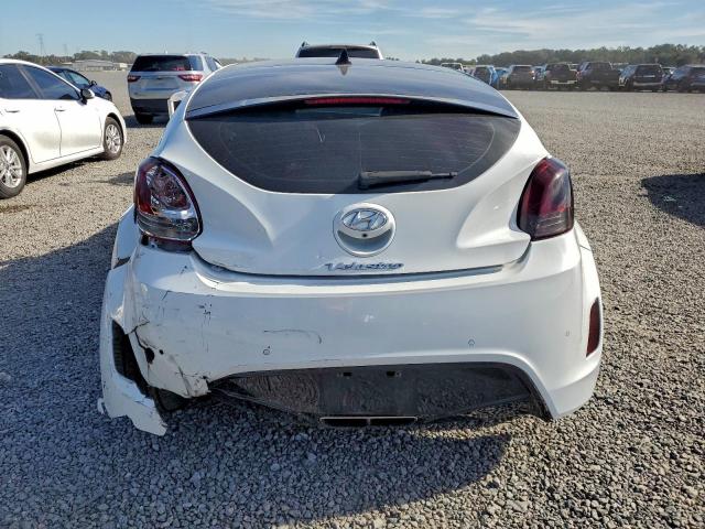 Hyundai VELOSTER Image 11