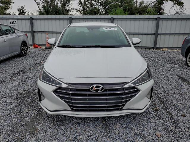 Hyundai ELANTRA Se Image 11