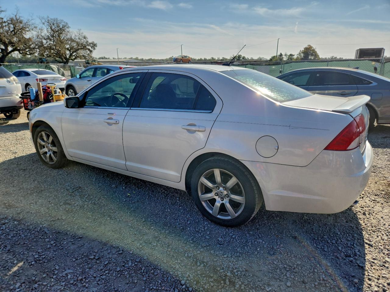 Mercury Milan Premier Image 2