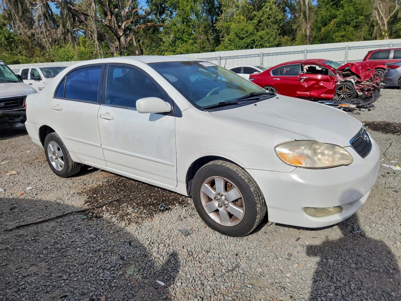 Toyota Corolla Ce Image 5