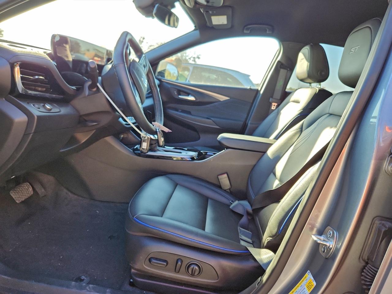 Buick Envista Sp Sport Touring Image 6