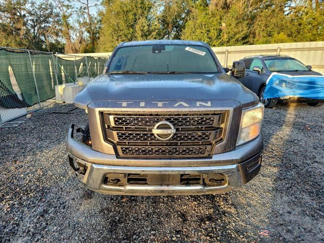 Nissan Titan Sv Image 8