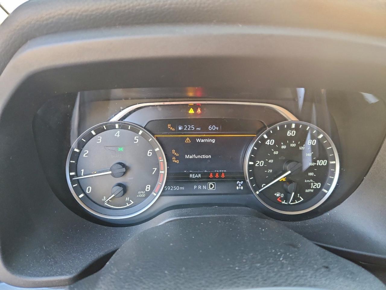 Nissan Titan Sv Image 13