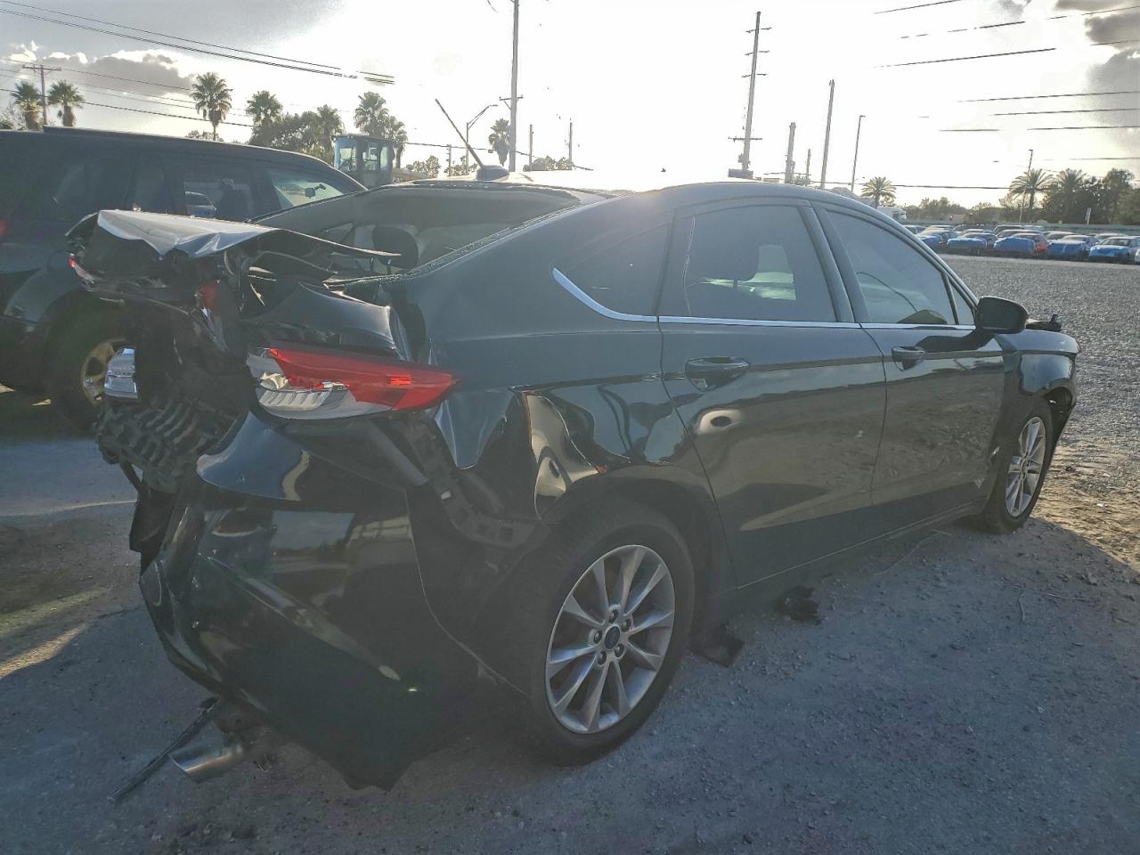 Ford Fusion Se Image 2