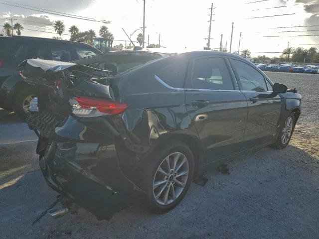 Ford Fusion Se Image 2