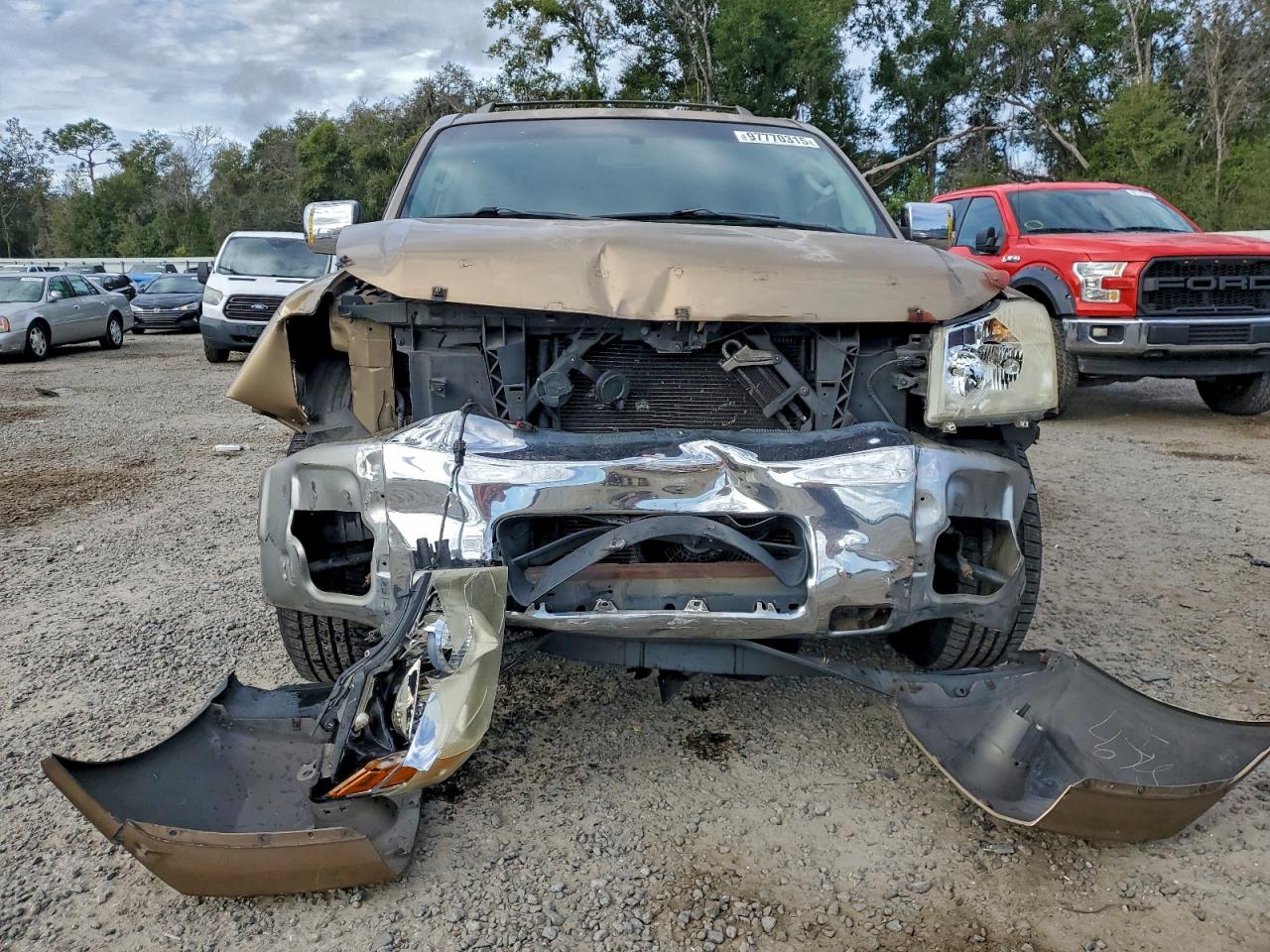 Nissan Armada Se Image 12