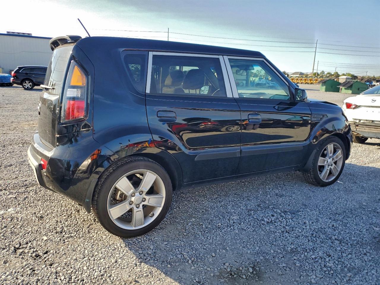 Kia Soul + Image 5