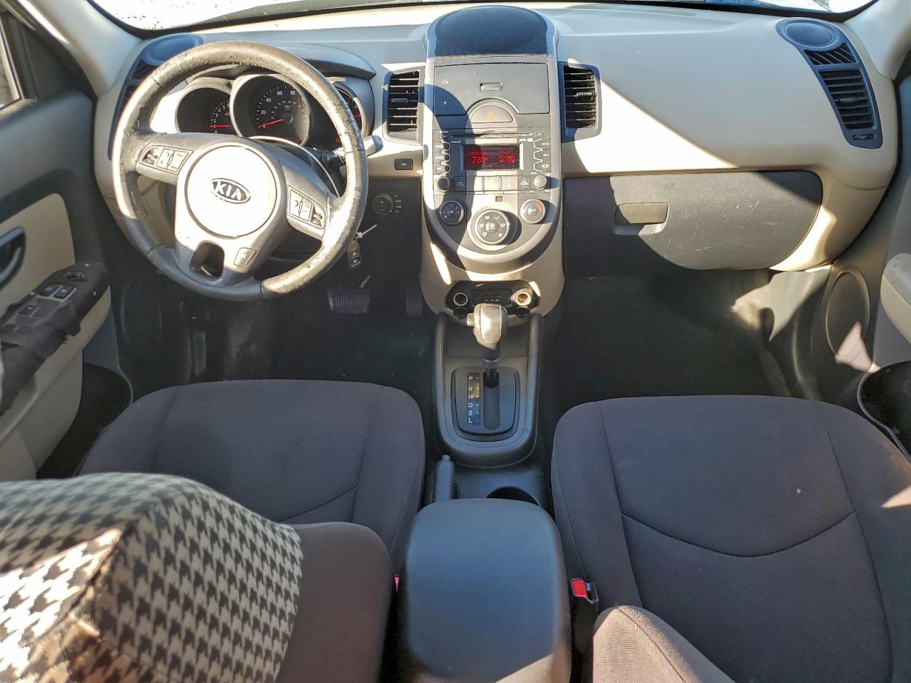 Kia Soul + Image 4