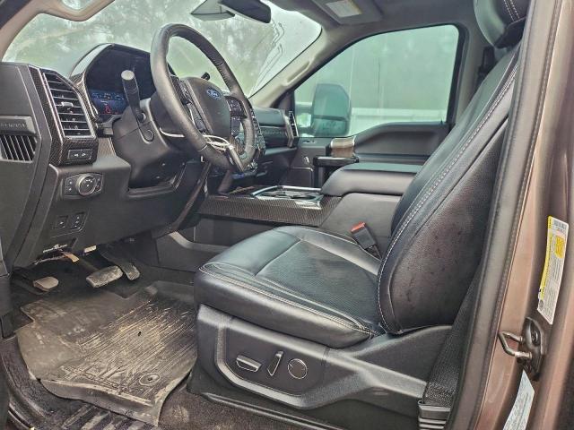 Ford F-250 Super Duty Image 11