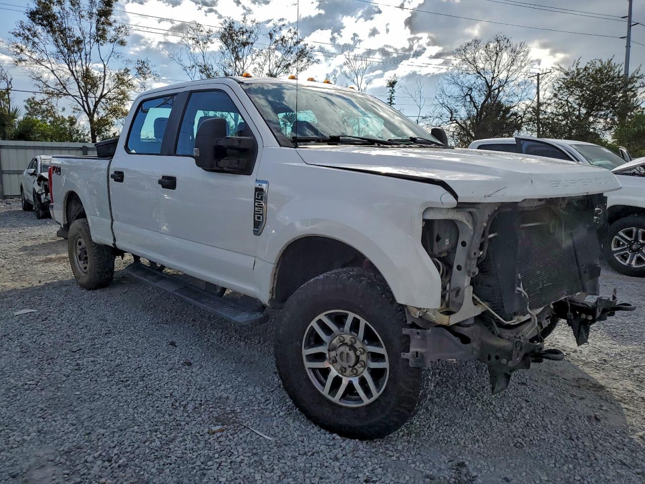 Ford F-250 Super Duty Image 6