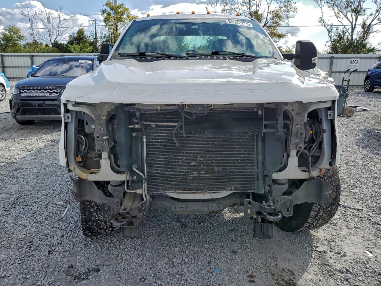 Ford F-250 Super Duty Image 4