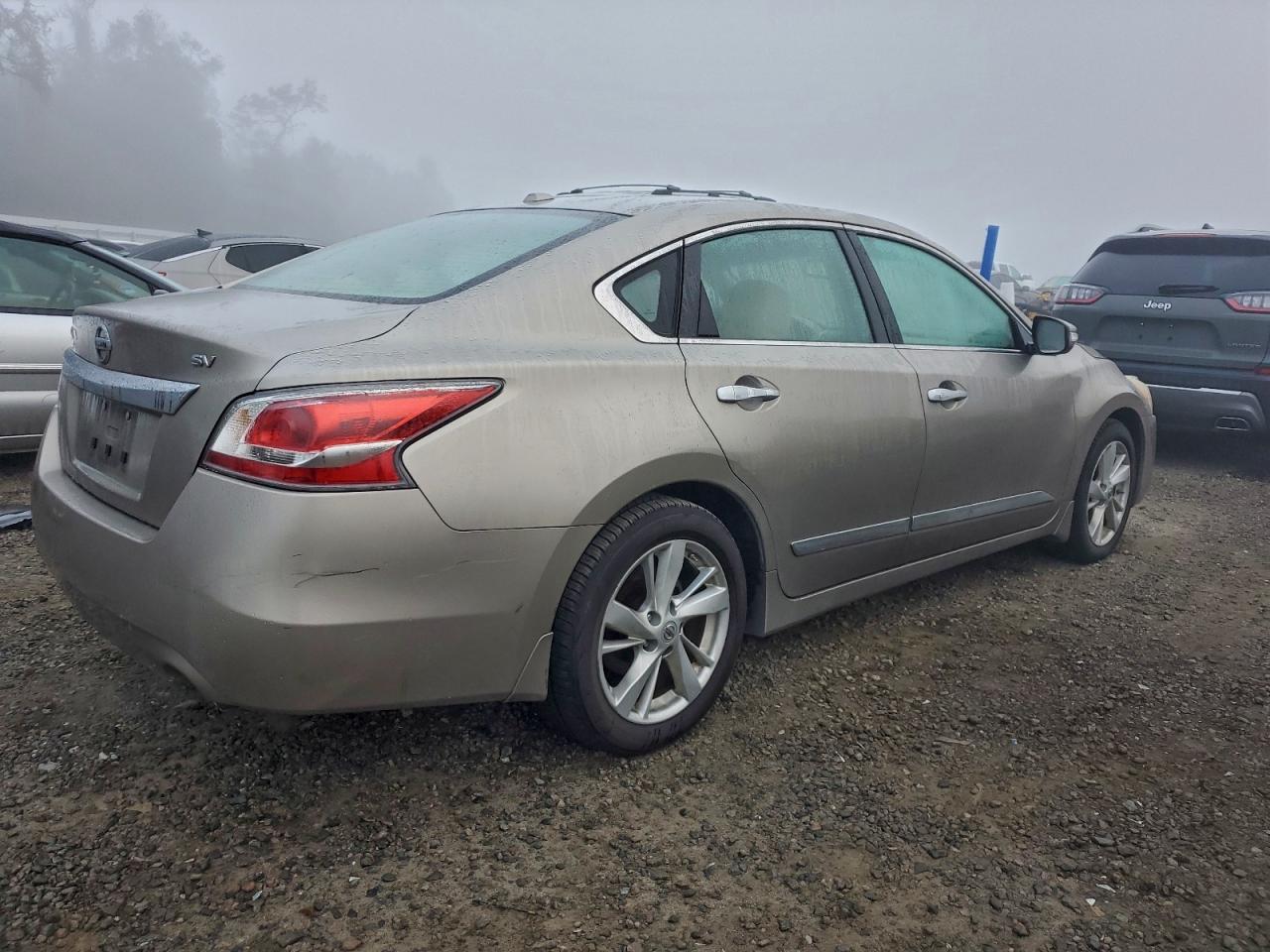 Nissan Altima 2.5 Image 7