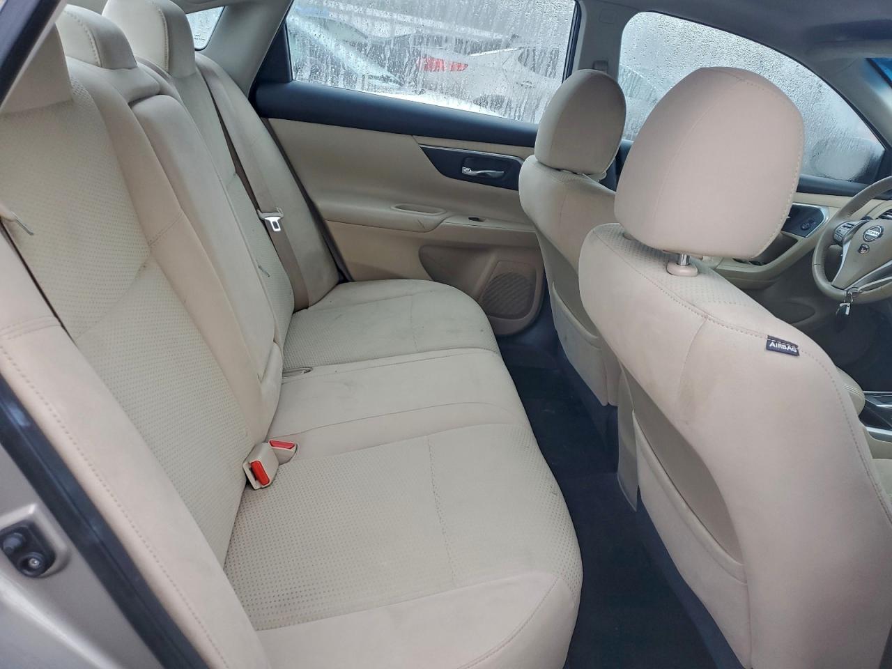 Nissan Altima 2.5 Image 2