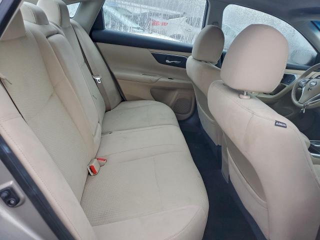 Nissan Altima 2.5 Image 2