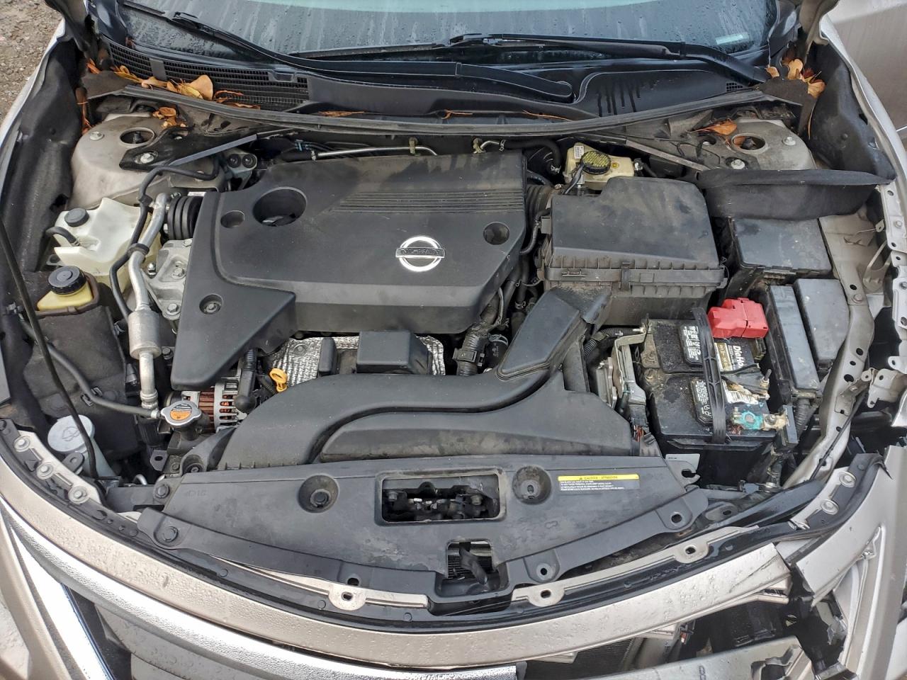 Nissan Altima 2.5 Image 3