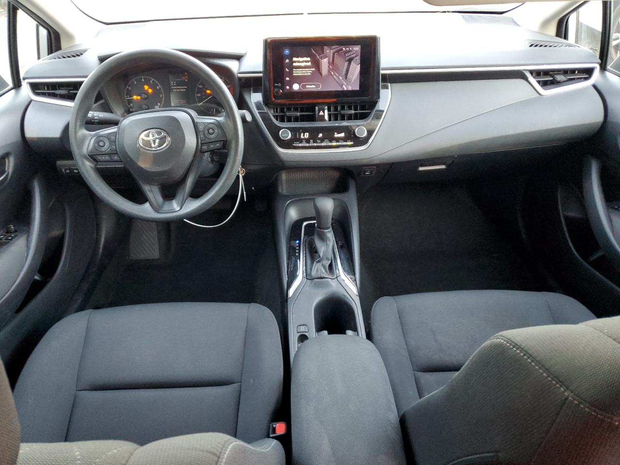 Toyota Corolla Le Image 7