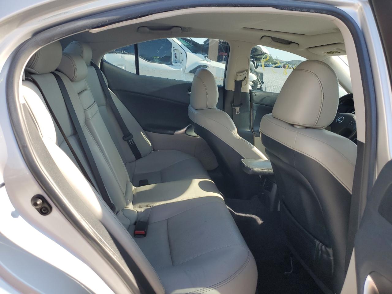 Lexus Is 250 Image 11