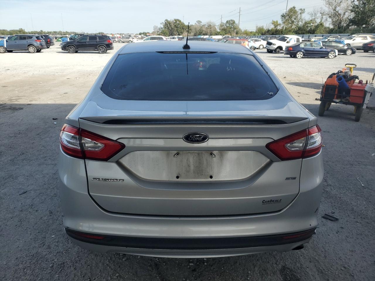 Ford Fusion Se Image 3