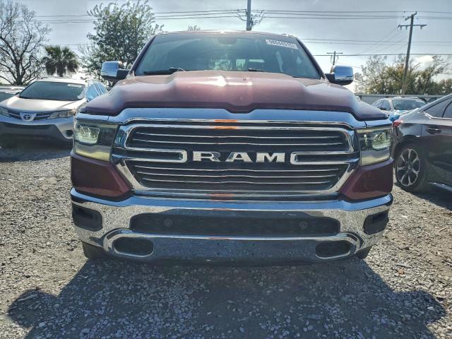 Ram 1500 Laramie Image 5