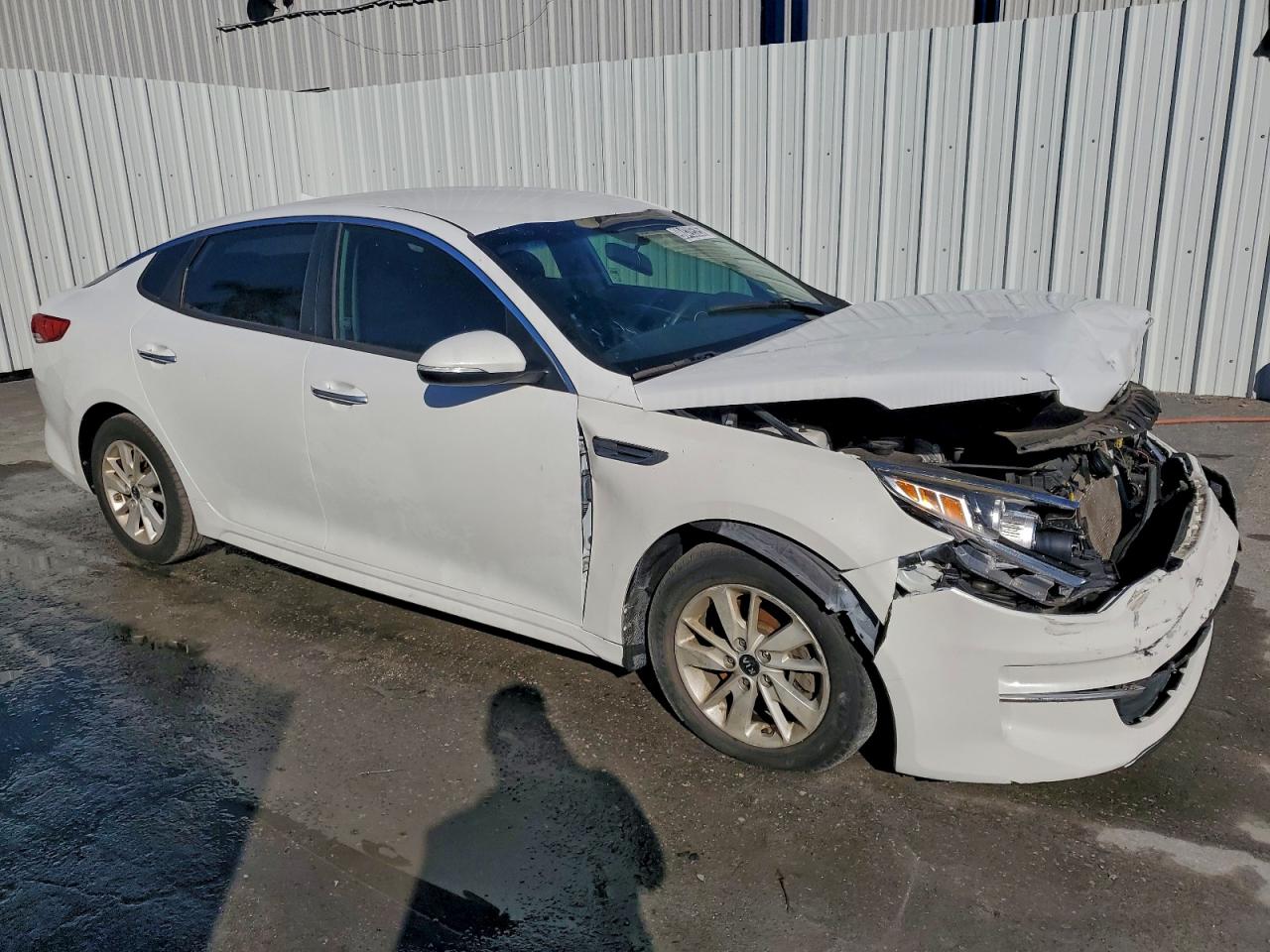 Kia Optima Lx Image 3