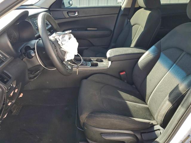 Kia Optima Lx Image 8