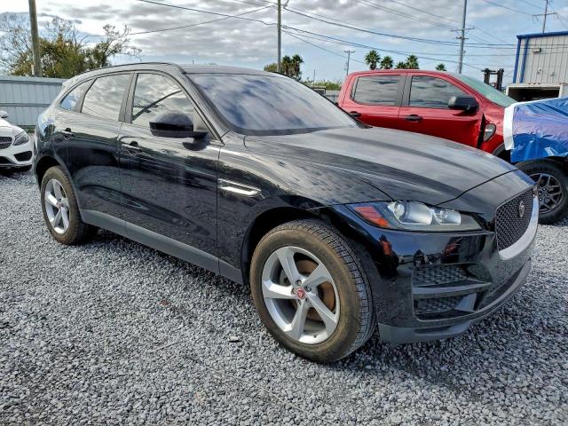 Jaguar F-PACE Premium Image 4