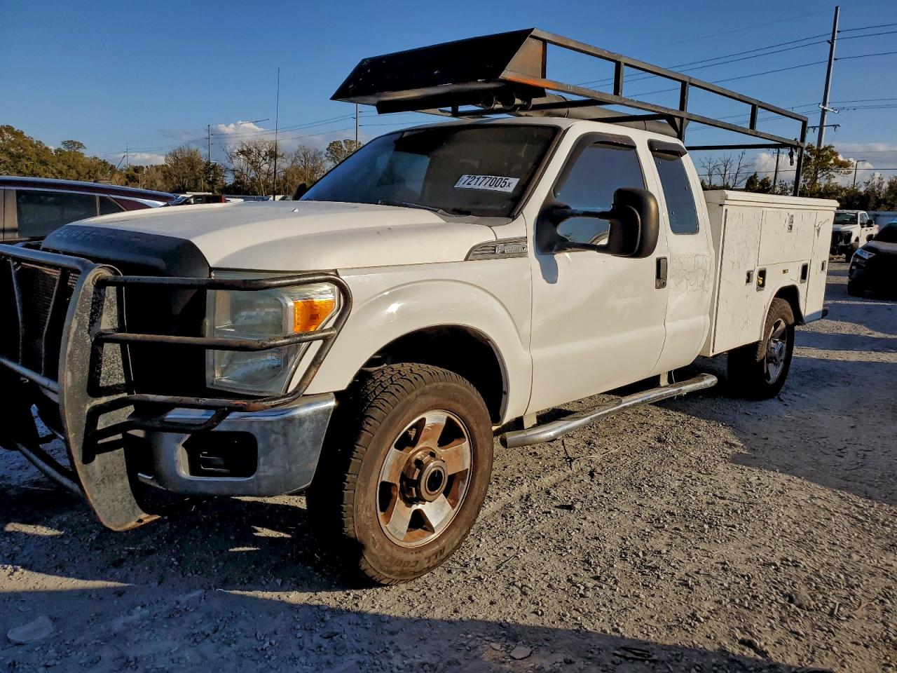 Ford F-250 Super Duty Image 1