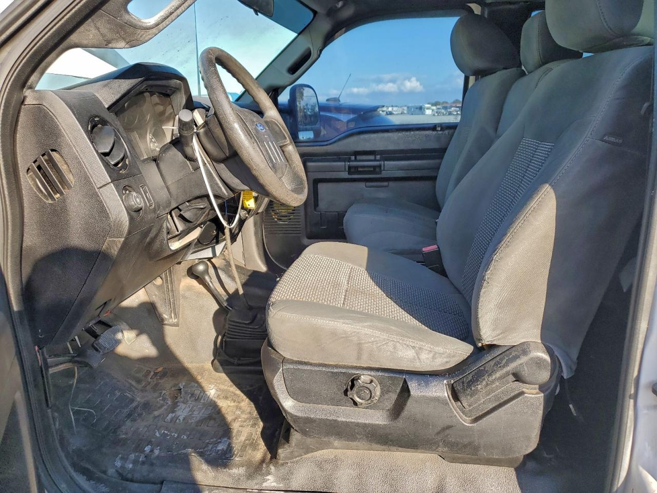 Ford F-250 Super Duty Image 2