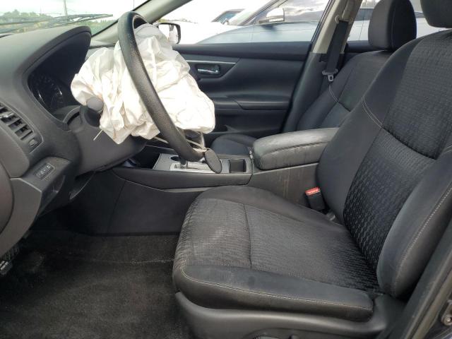 Nissan Altima 2.5 Image 3