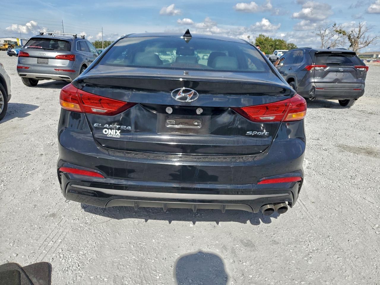 Hyundai ELANTRA Sport Image 11