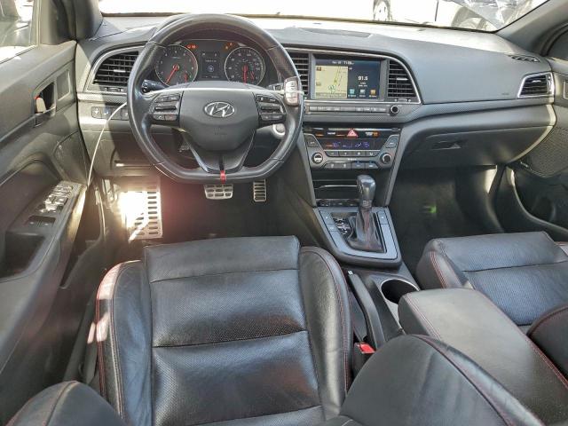 Hyundai ELANTRA Sport Image 2