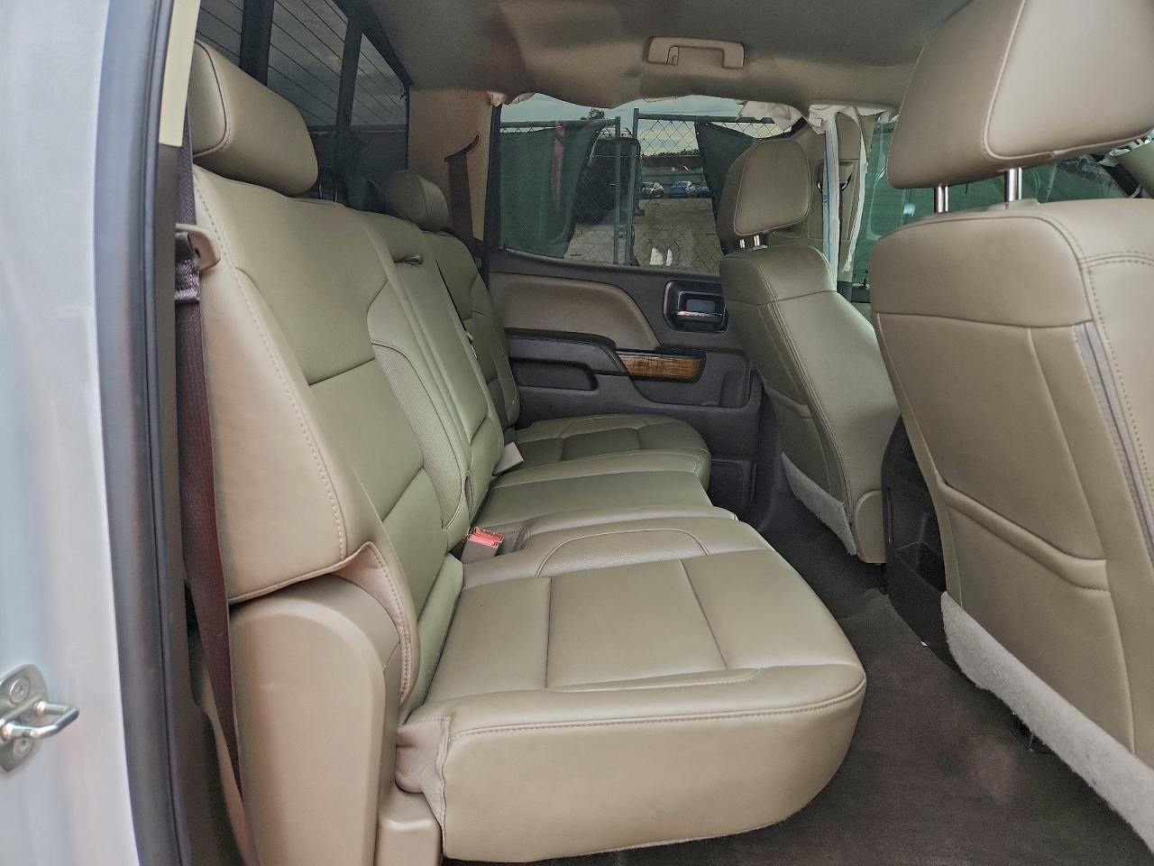 GMC Sierra K1500 Slt Image 4