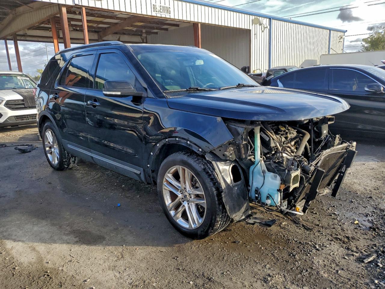 Ford Explorer Xlt Image 9