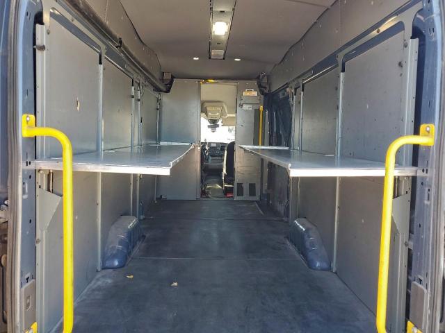 Ford Transit T-250 Image 5