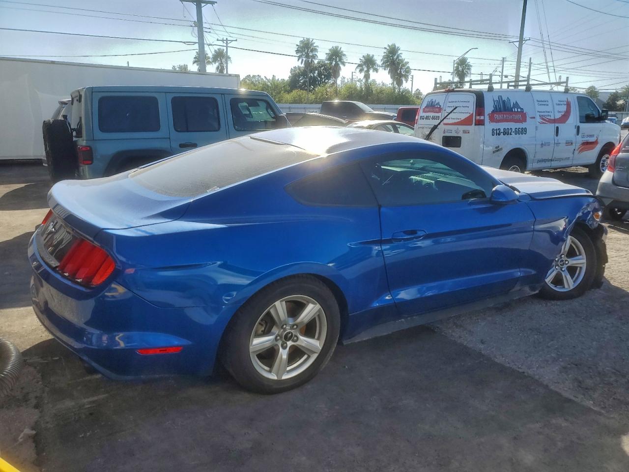 Ford Mustang Image 7