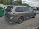 Toyota Sienna Se Image 4