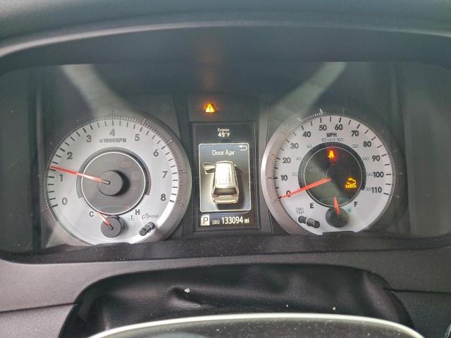 Toyota Sienna Se Image 12