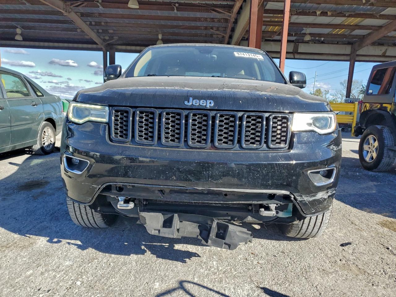 Jeep Grand Cherokee Overland Image 7