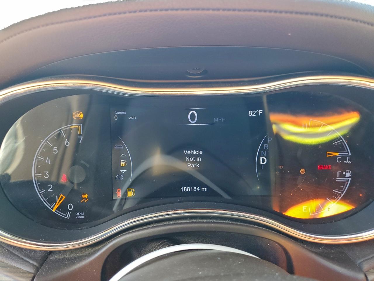 Jeep Grand Cherokee Overland Image 13