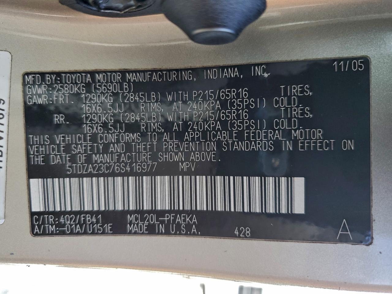 Toyota Sienna Ce Image 13