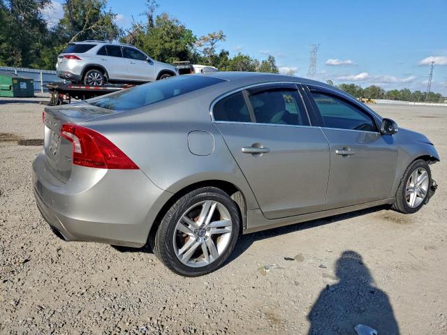 Volvo S60 T5 Image 8