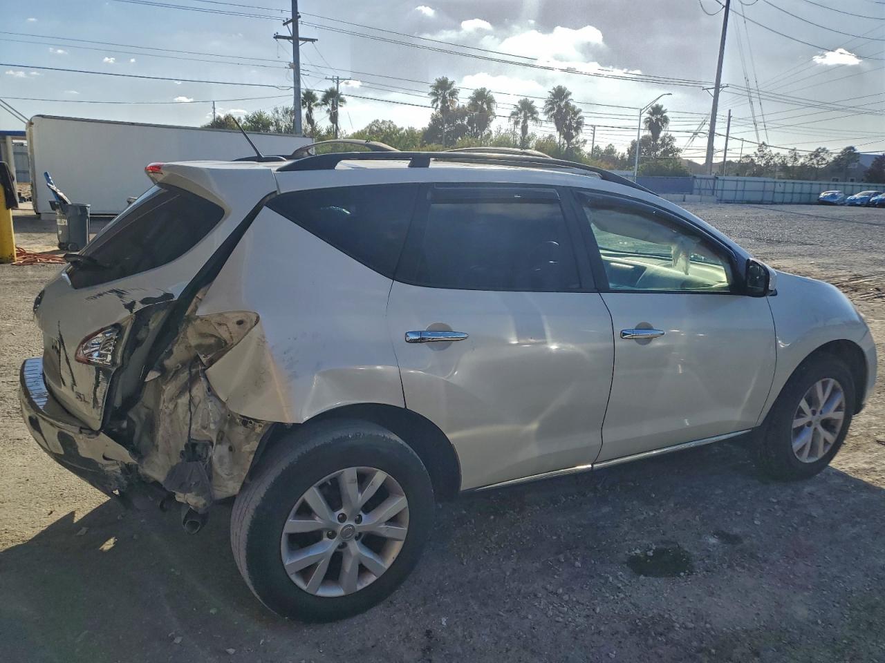 Nissan Murano S Image 5