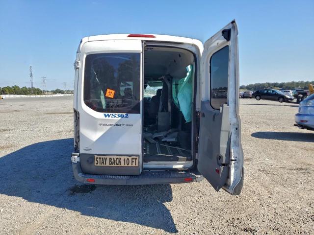 Ford Transit T-350 Image 8