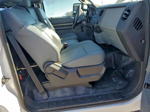 Ford F-250 Super Duty Image 2