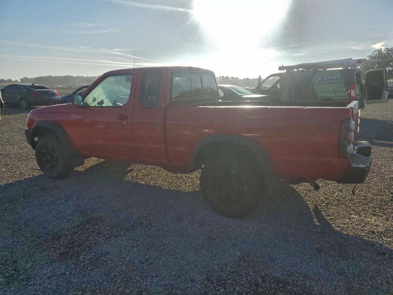 Nissan Frontier King Cab Xe Image 2