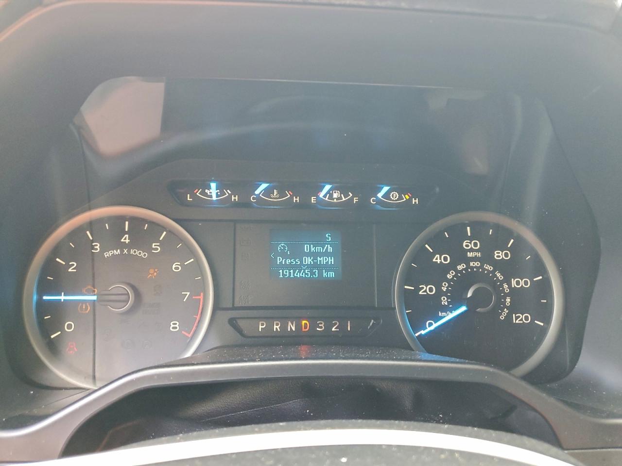 Ford F-150 Supercrew Image 5