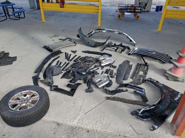 Ford F-150 Supercrew Image 7